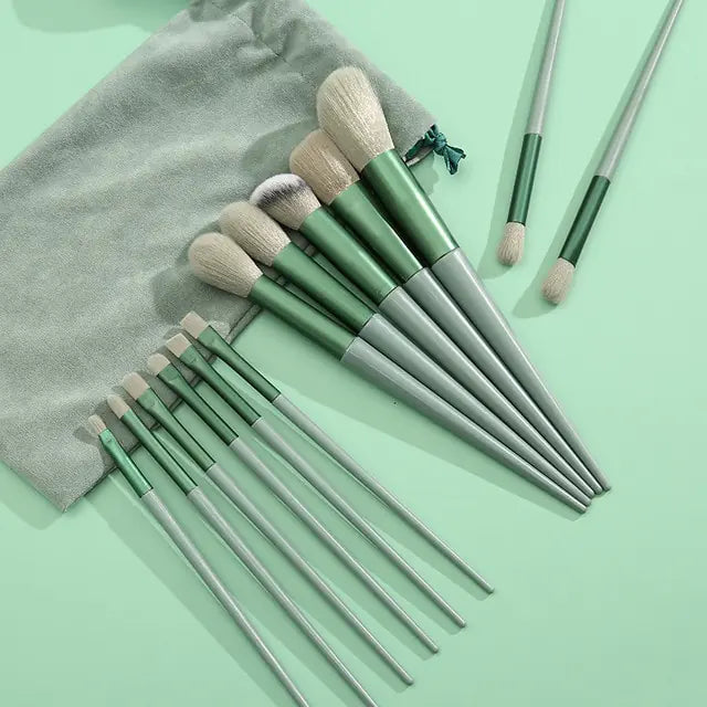 13 Piece Soft Fluffy Makeup Brushes Set