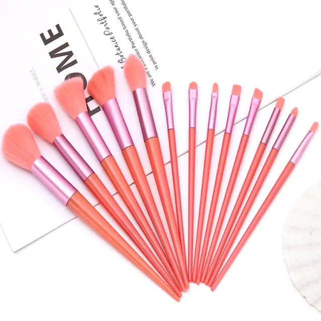 13 Piece Soft Fluffy Makeup Brushes Set